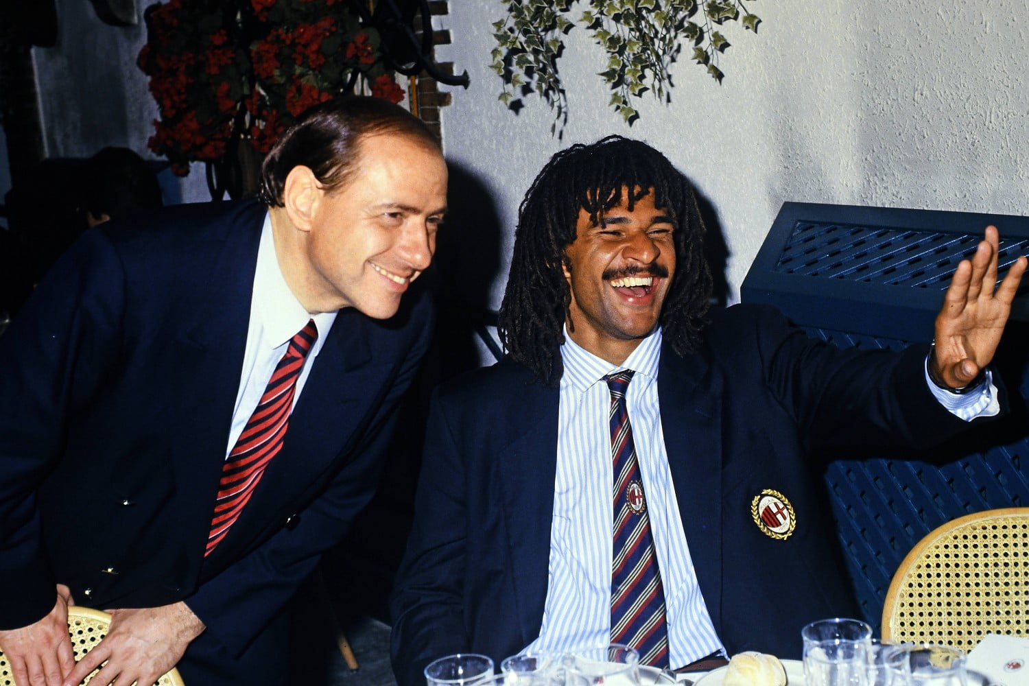 Gullit commenta il Milan