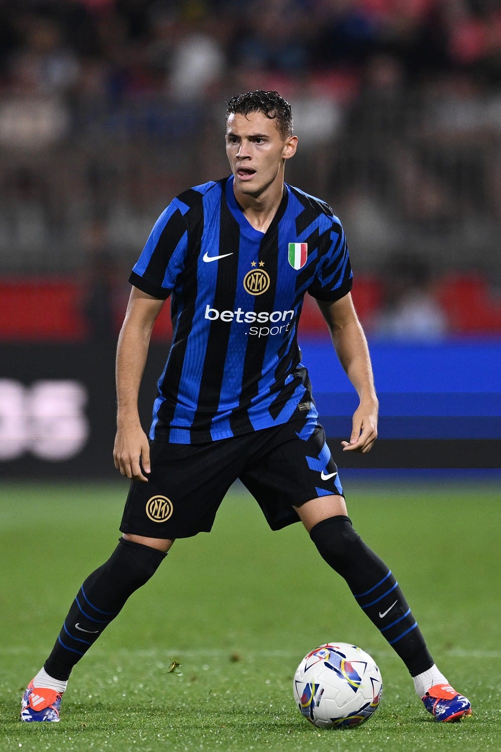 Asllani saluta l'Inter