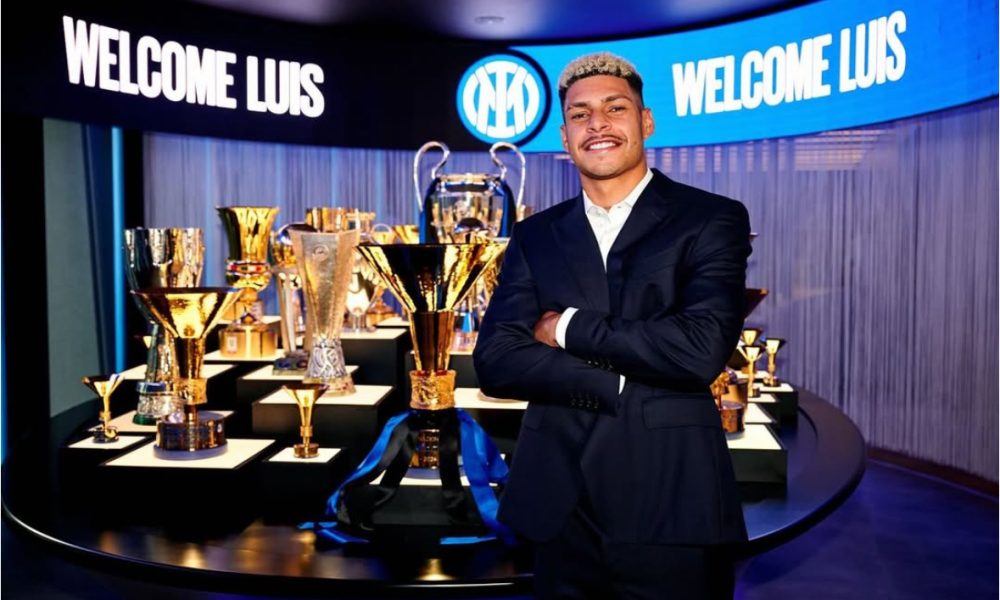 Luis Henrique si presenta ai tifosi