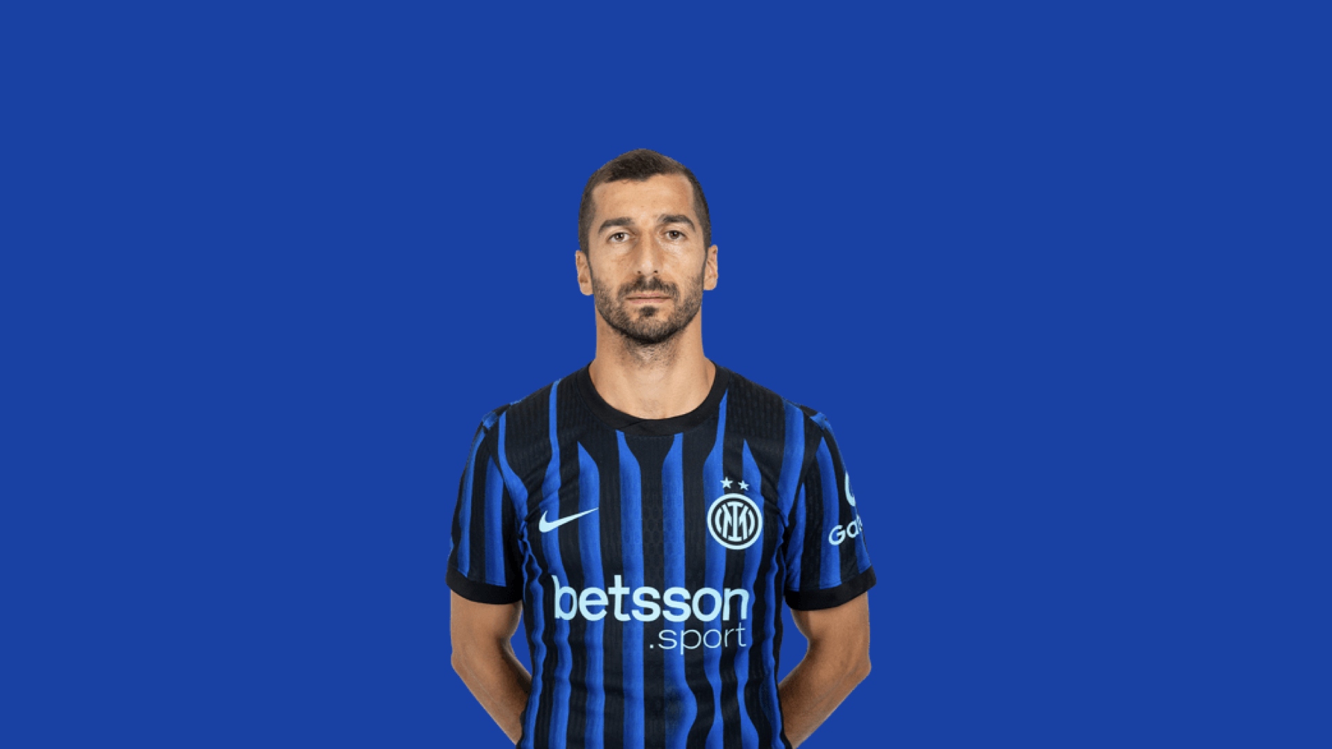 Mkhitaryan vota Chivu
