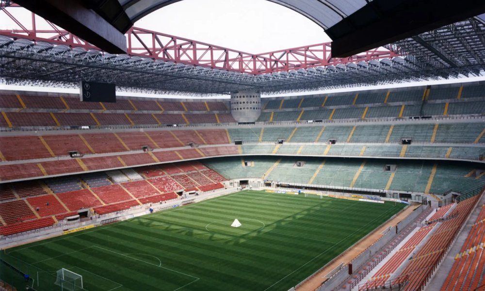ragazza molestata a san siro