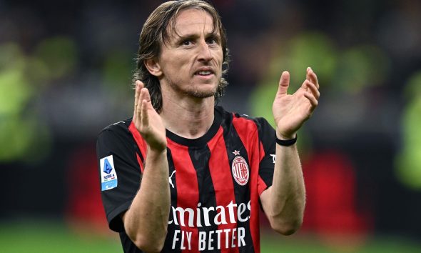 Milan alza