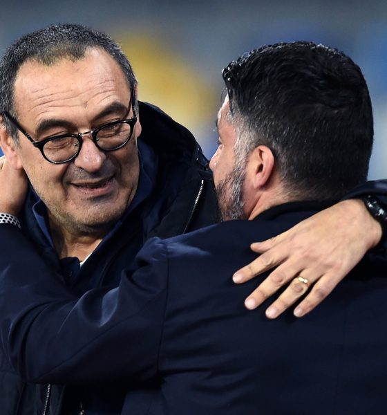Sarri saluta